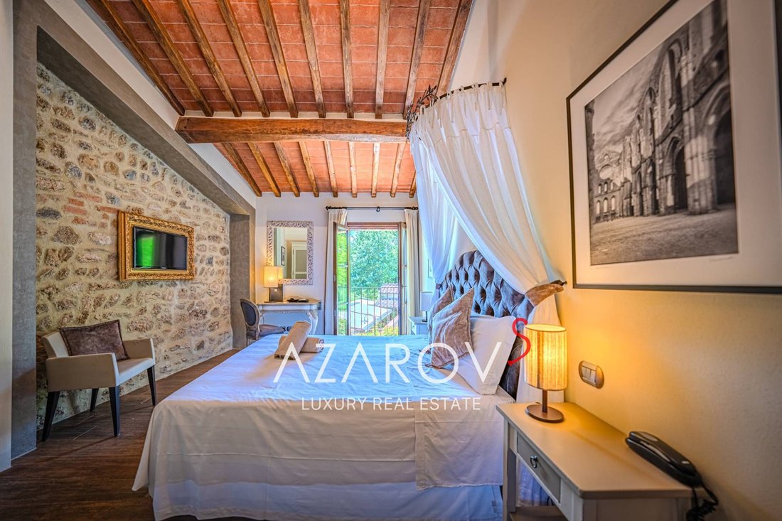 Villa in Monteriggioni, Tuscany, Italy 3 - 18120037