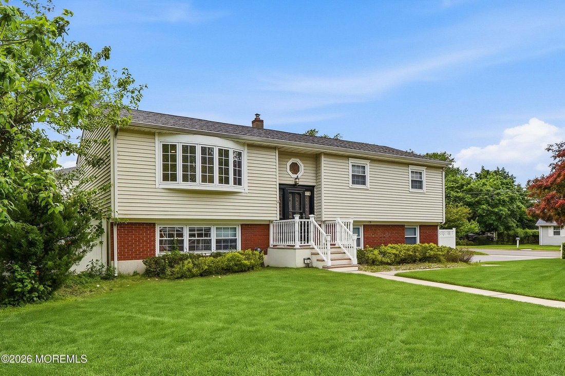 House in Oakhurst, New Jersey, United States 3 - 18119857