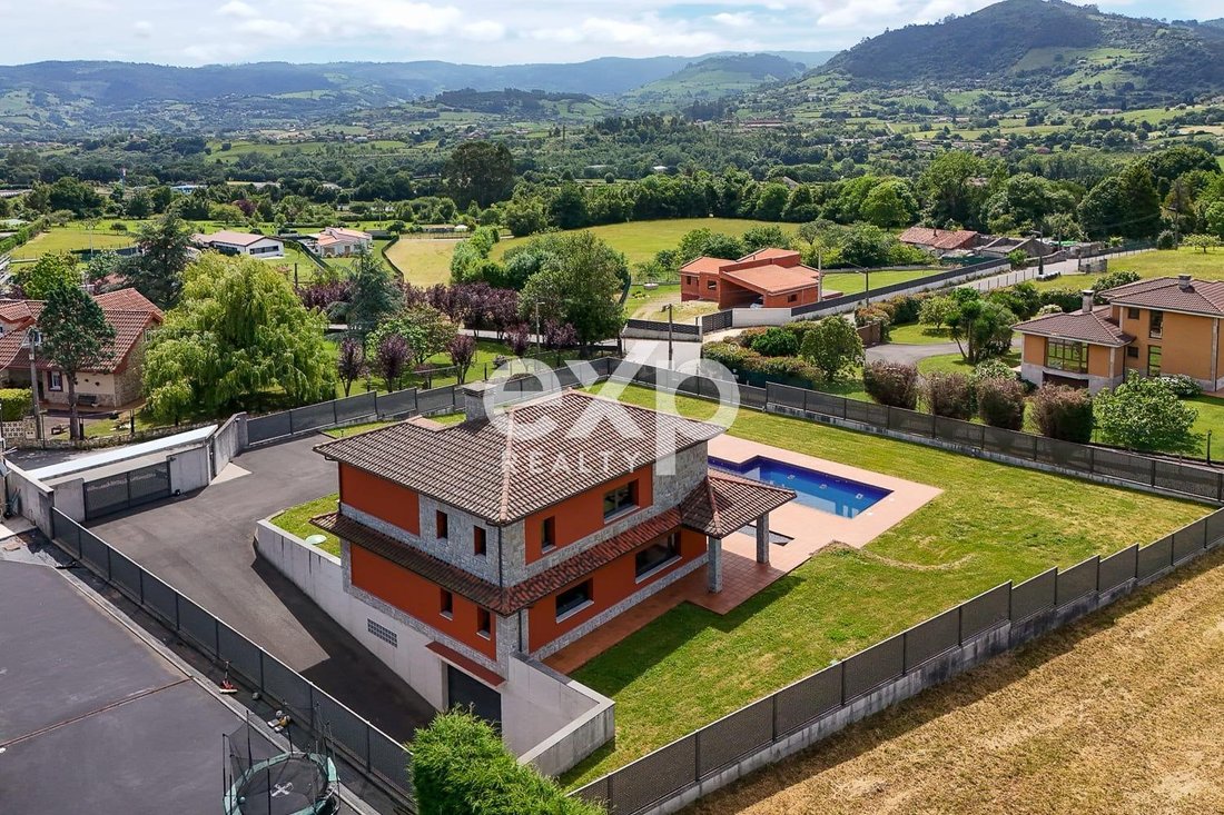 House in Gijon / Xixon, Asturias, Spain 4 - 18123537