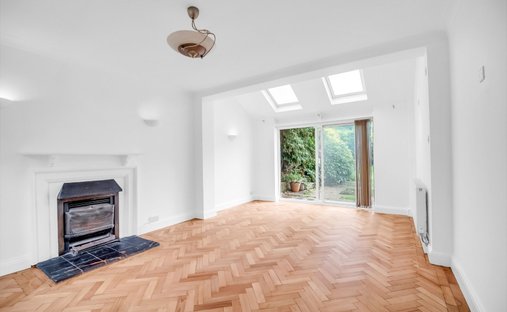 House in Caterham, South Godstone, England 1