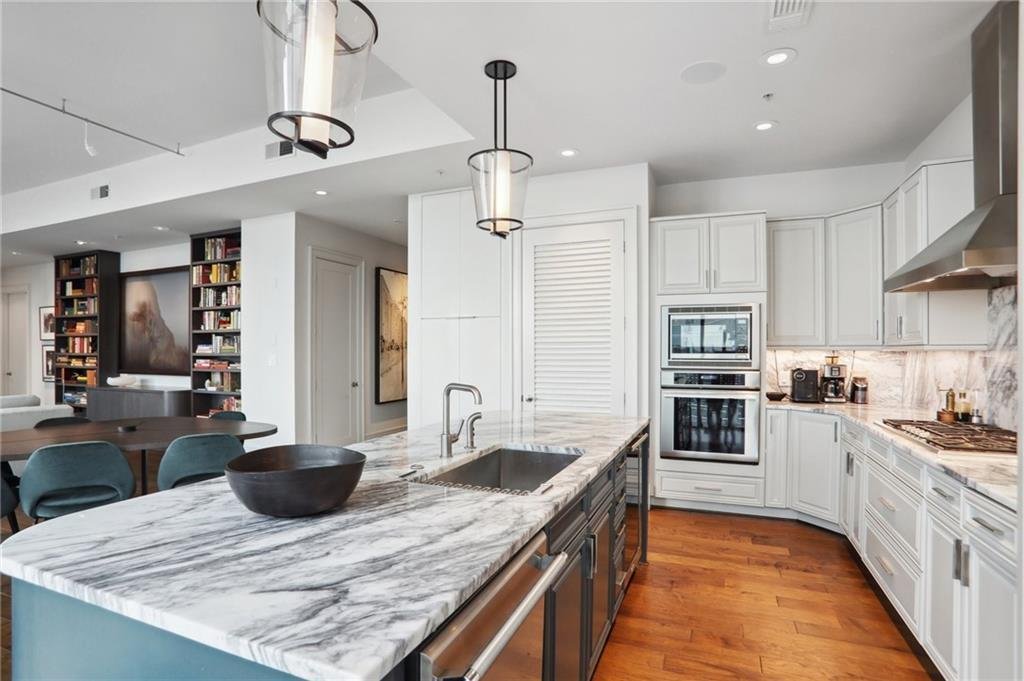 Condo in Atlanta, Georgia, United States 5 - 18123098