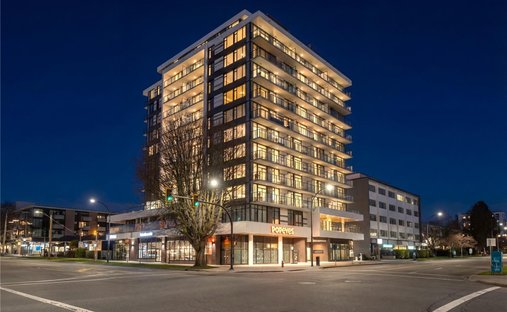 Condo in Victoria, British Columbia, Canada 1
