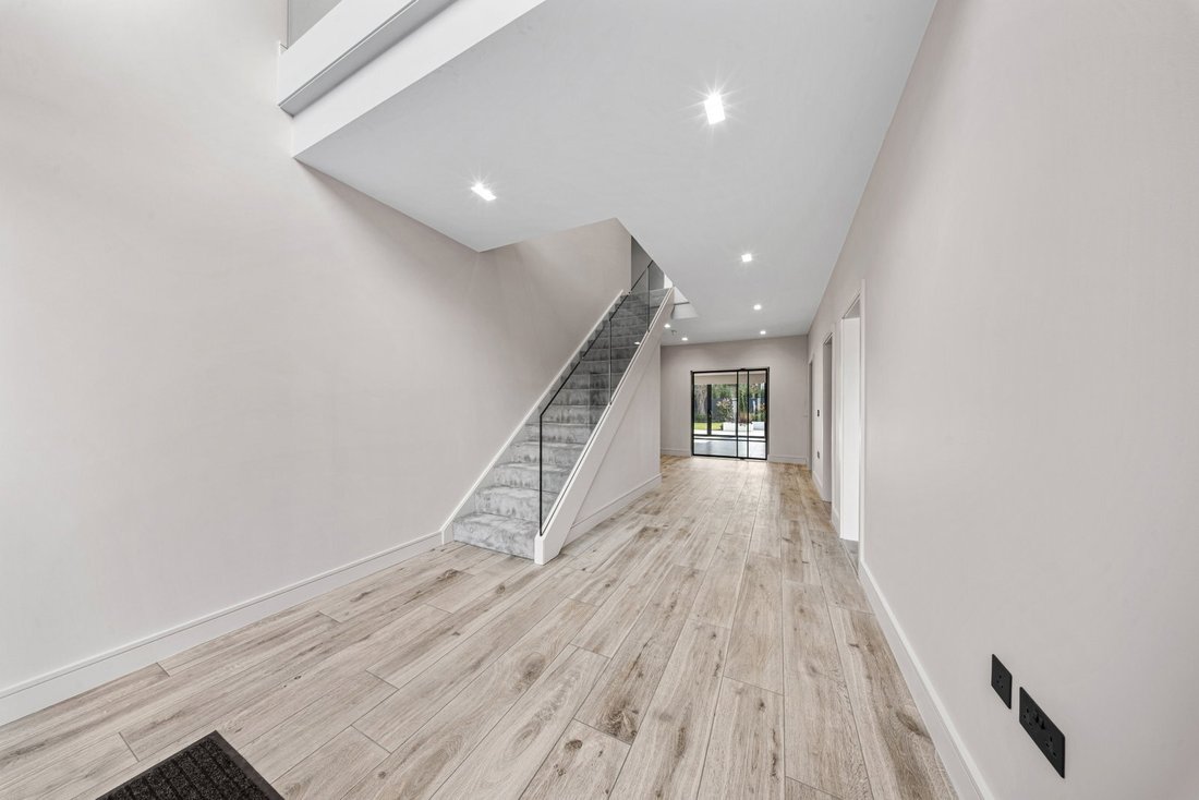 House in Freshfield, Formby, England 5 - 18124805