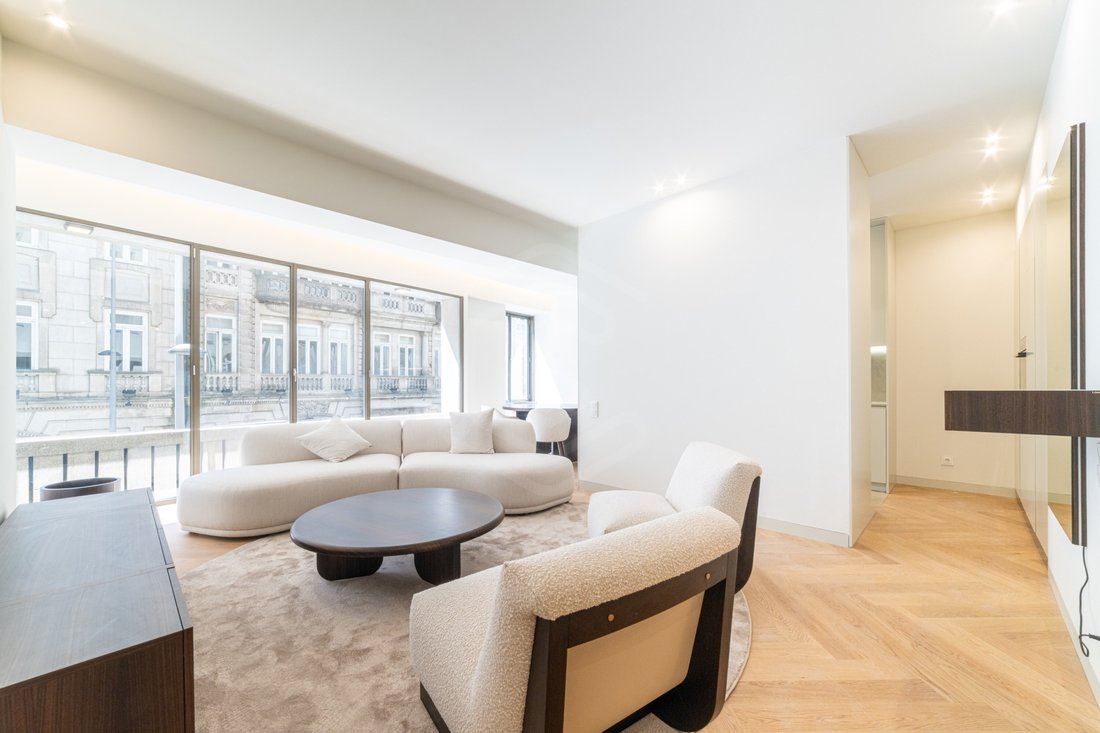 Apartment in Cedofeita, Santo Ildefonso, Se, Miragaia, Sao Nicolau e Vitoria, Porto District, Portugal 3 - 17295419