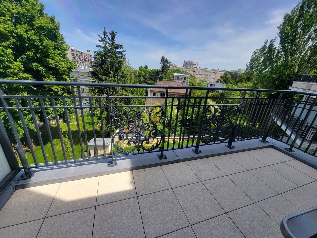 Apartment in Wallon, Le Plessis-Robinson, France 5 - 18043508