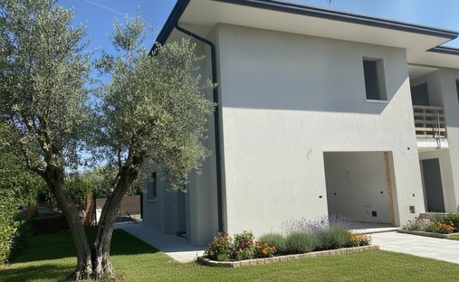 Haus in Asolo, Venetien, Italien 1