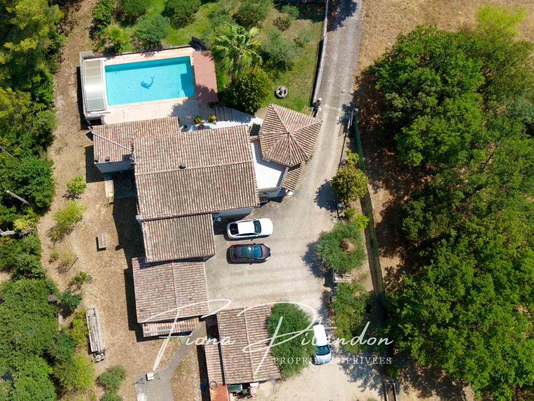Villa in Lauris, Provence-Alpes-Côte d'Azur, France 2 - 18124030