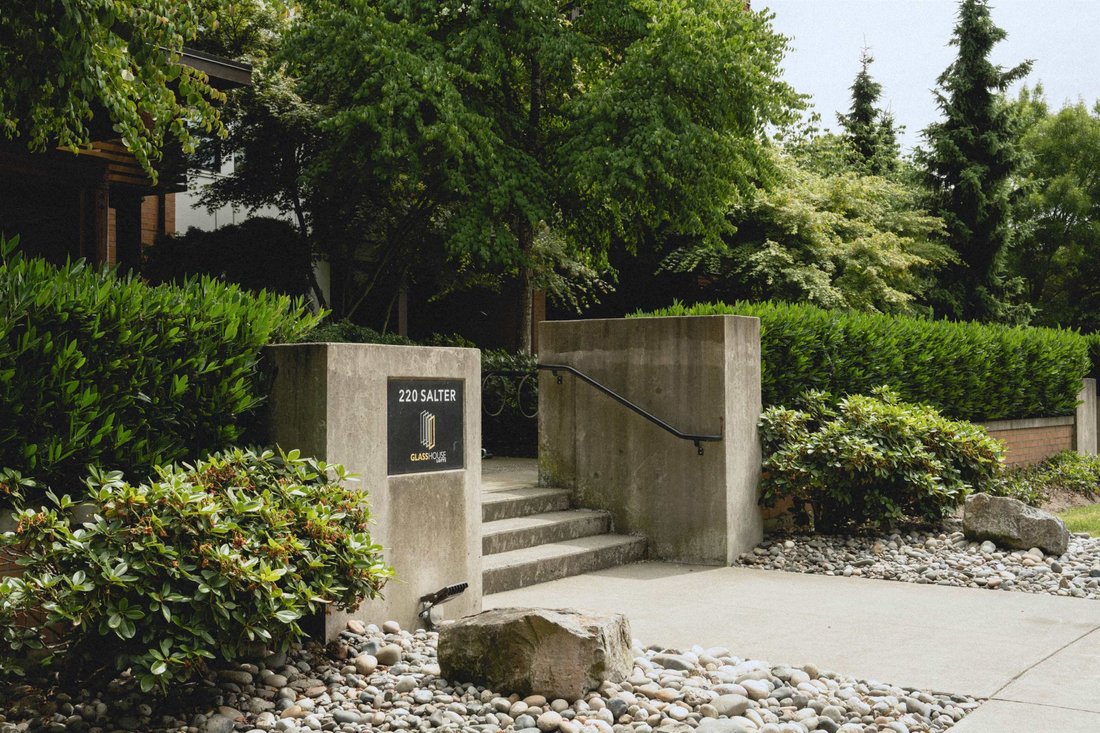 Condo in New Westminster, British Columbia, Canada 3 - 18123663