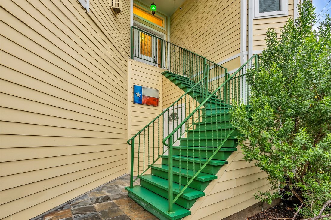 House in Houston, Texas, United States 5 - 18084359