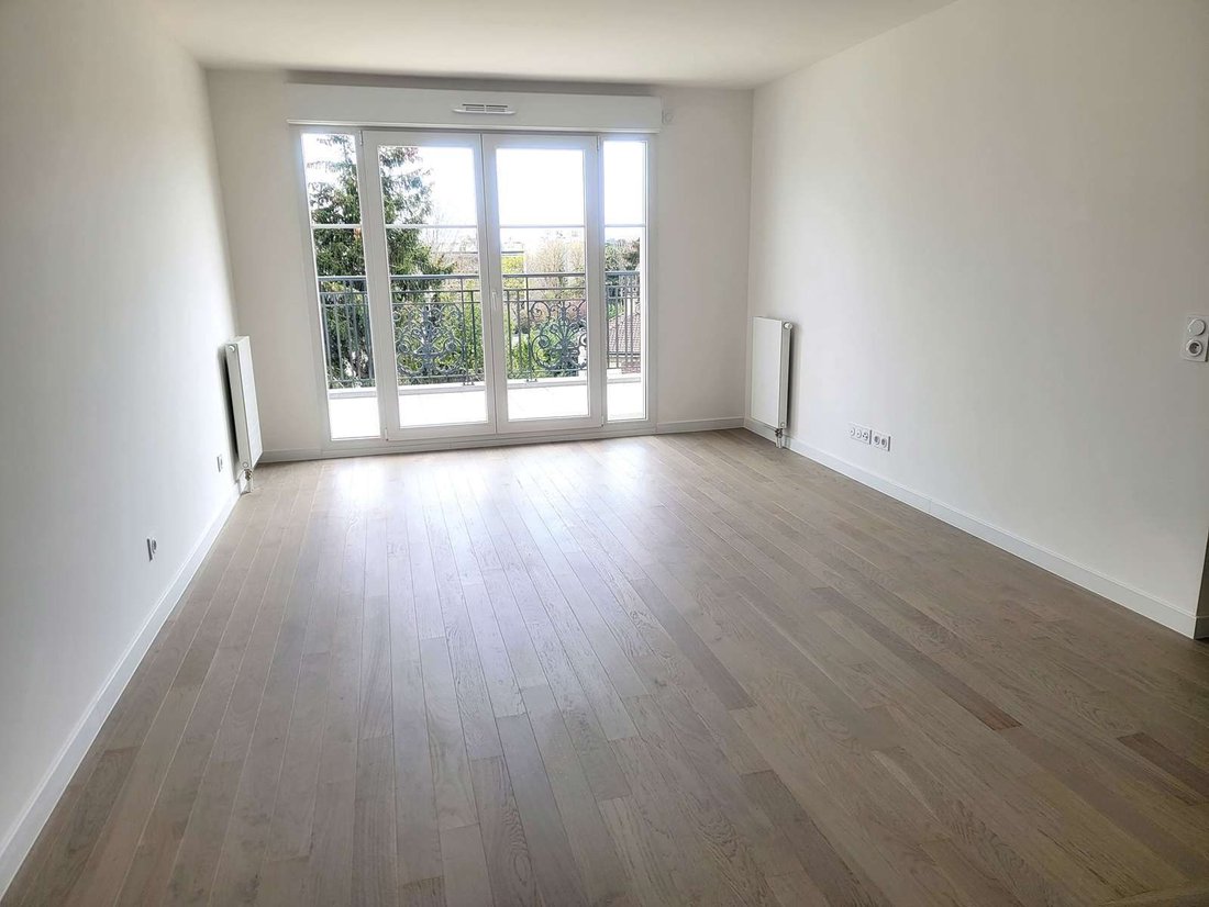 Apartment in Wallon, Le Plessis-Robinson, France 4 - 18043508