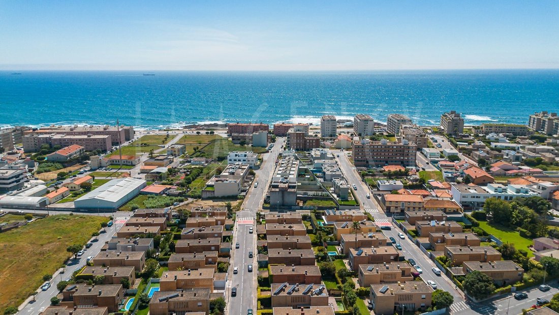 Apartment in Matosinhos e Leca da Palmeira, Porto District, Portugal 2 - 18123739