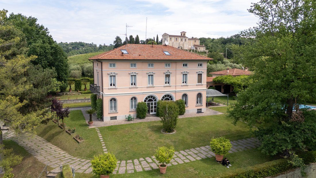 Villa in Erbusco, Lombardy, Italy 2 - 18126001