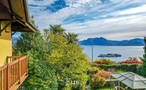 Villa in Stresa, Piedmont, Italy 1