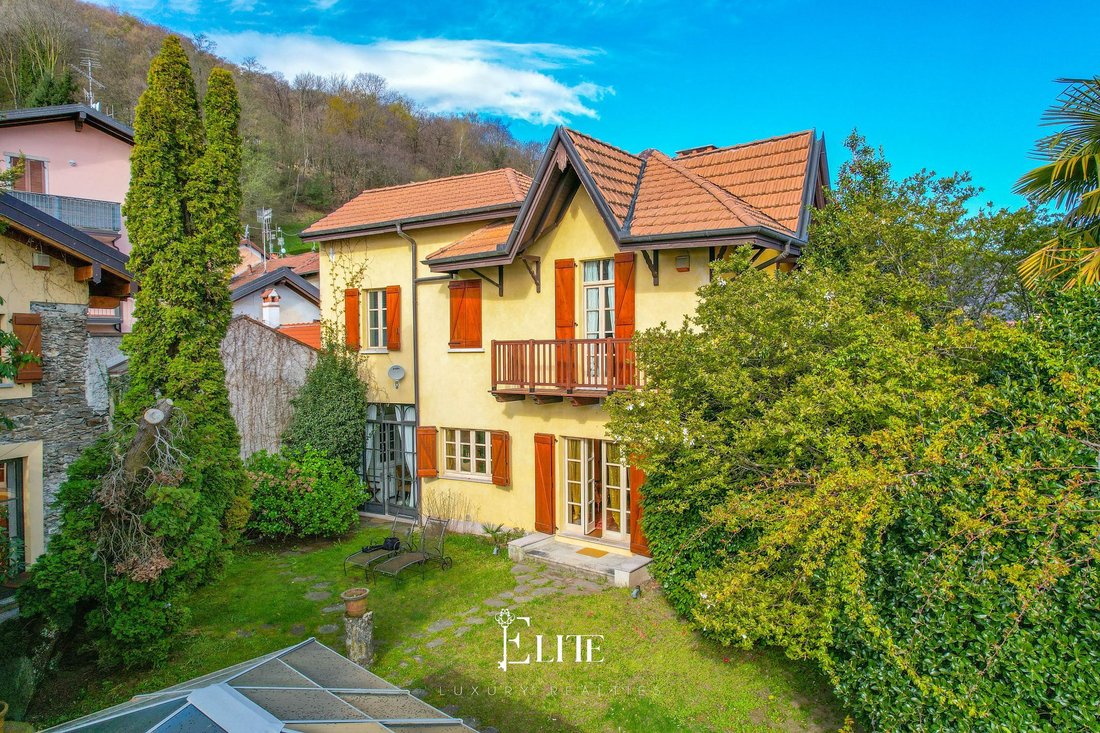 Villa in Stresa, Piedmont, Italy 3 - 18125083