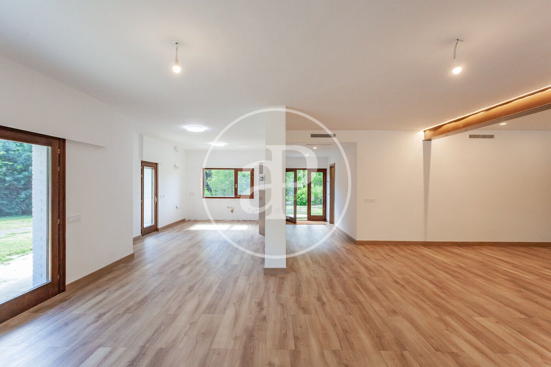 Villa in Villafranca del Castillo, Villanueva de la Canada, Comunidad de Madrid 5 - 17878927