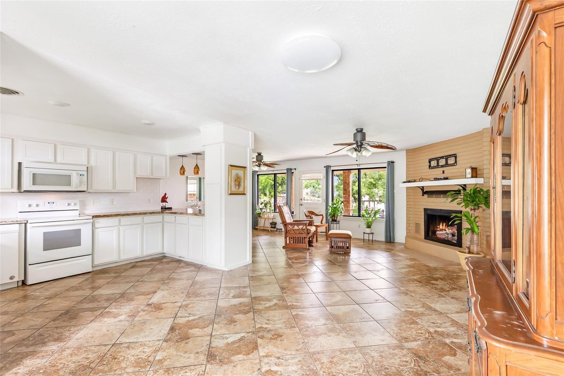 House in Livingston, Texas, United States 2 - 18125275