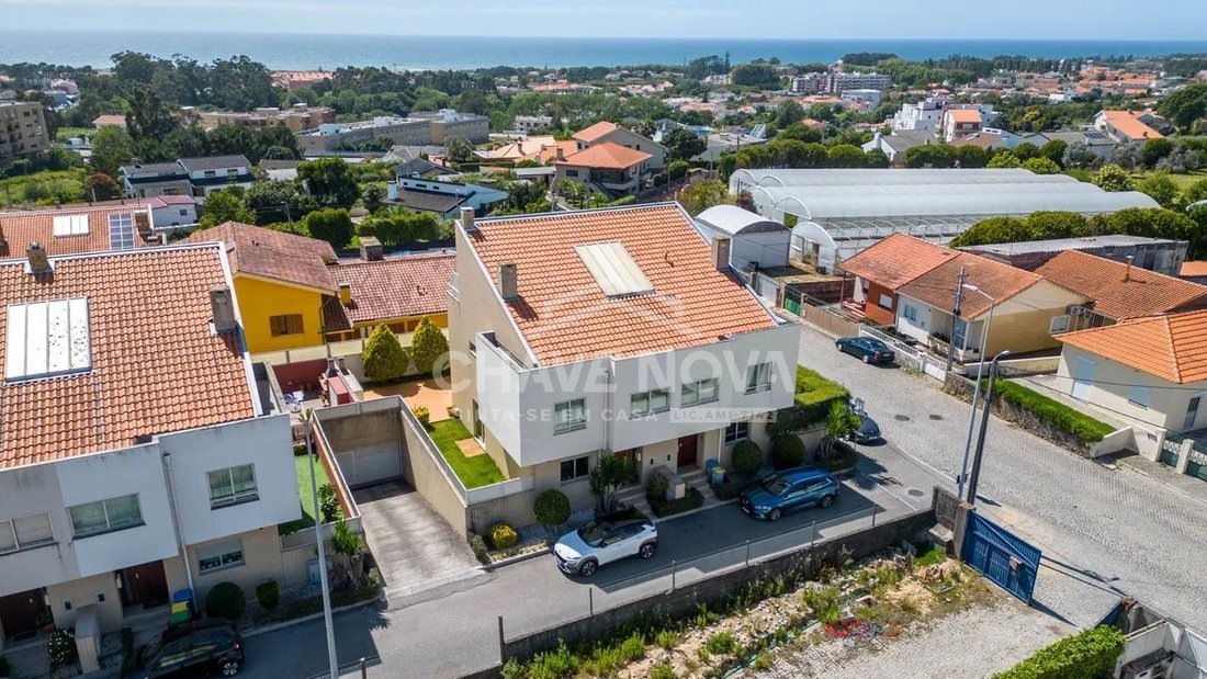 House in Espinho, Aveiro District, Portugal 1 - 18125607