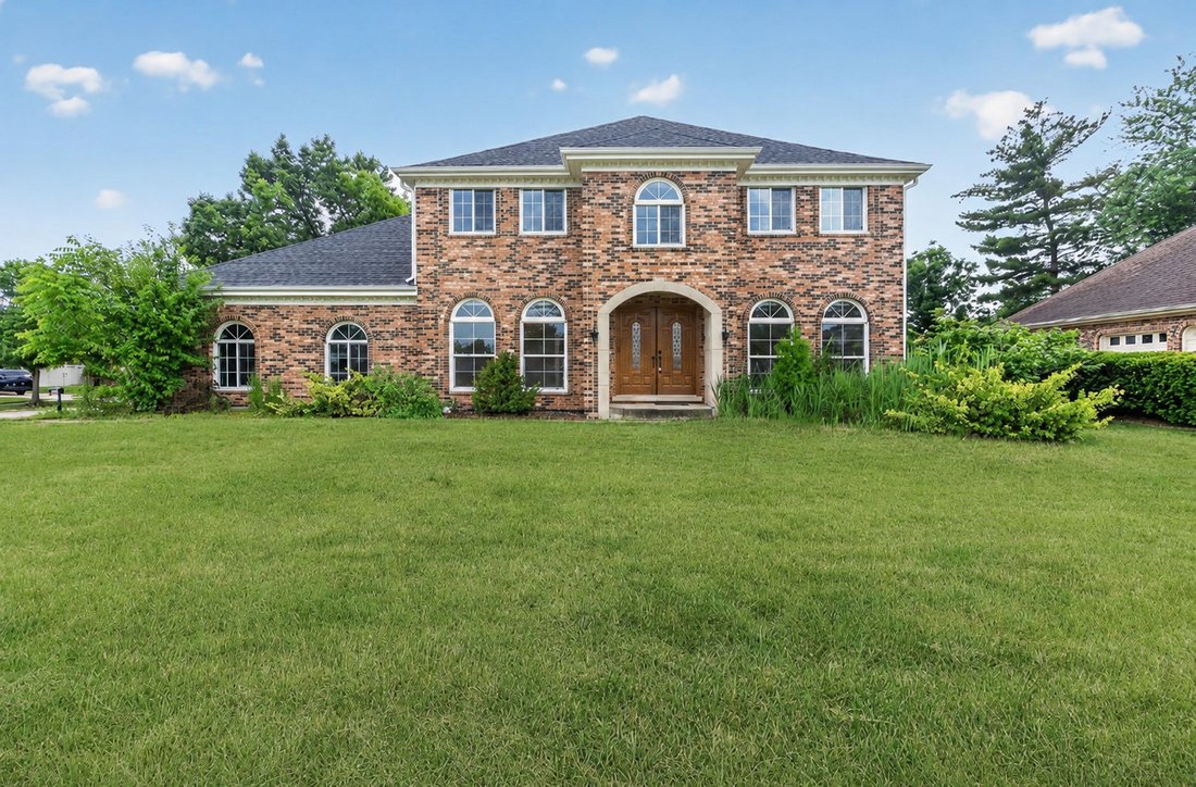 House in Orland Park, Illinois, United States 1 - 18125511