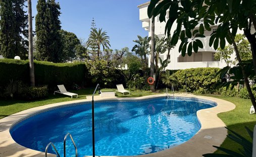 Penthouse in Guadalmina Baja, San Pedro de Alcantara, Spain 1