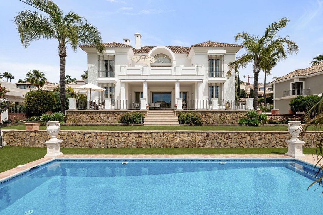 Villa in Marbella, Andalusia, Spain 1 - 18125444