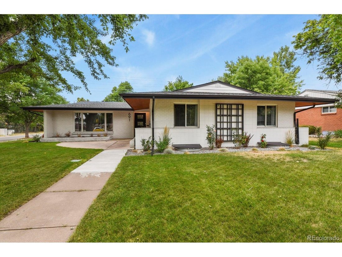 House in Denver, Colorado, United States 1 - 18125025
