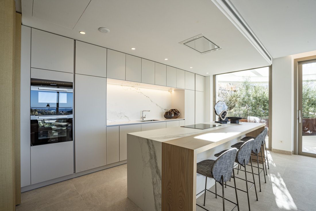 Apartment in Marbella, Andalusia, Spain 5 - 18125263
