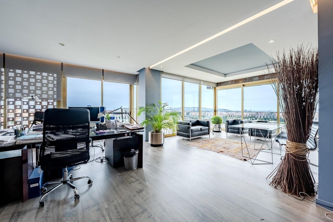 Apartment in Les Corts, Barcelona, Spain 3 - 18125146