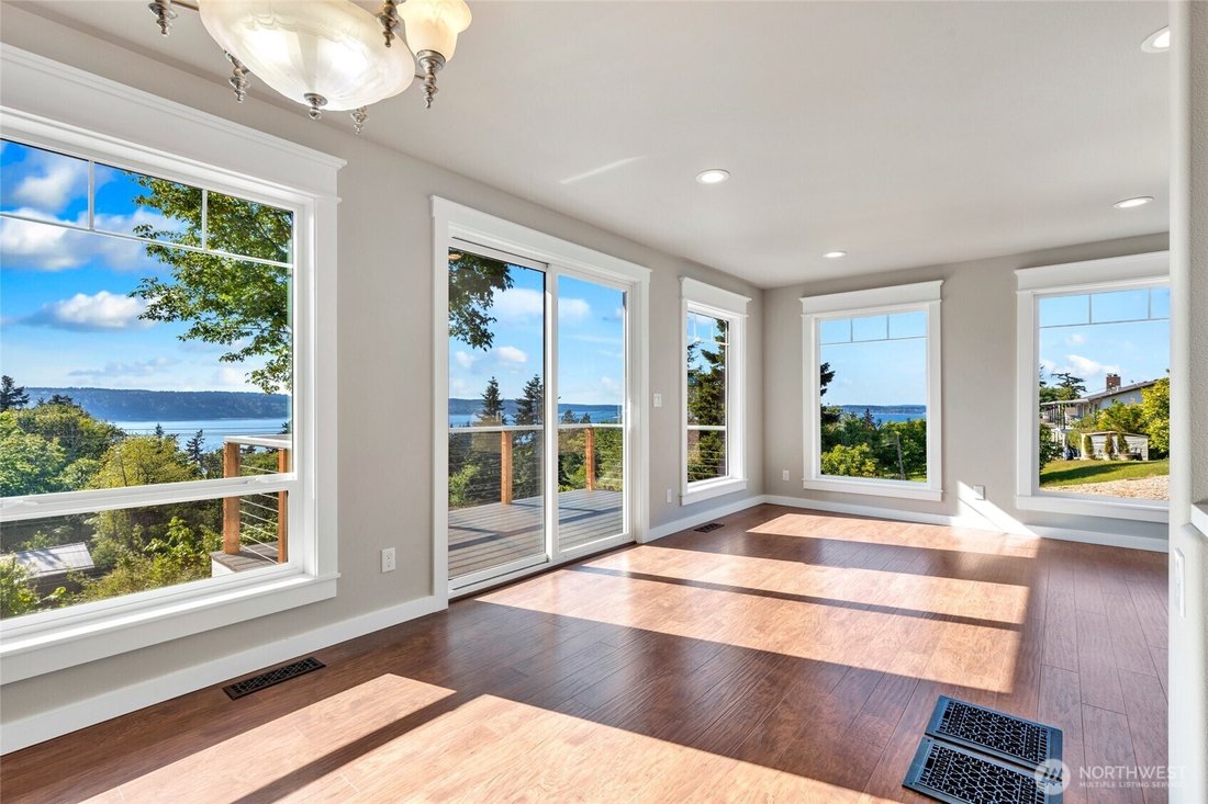 House in Mukilteo, Washington, United States 1 - 18125417