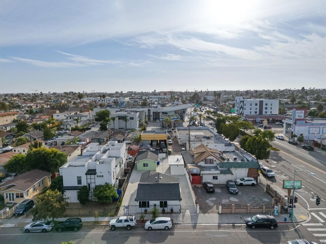 San Diego, California, United States 4 - 18125339