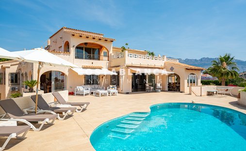 Villa in Altea, Valencian Community, Spain 1