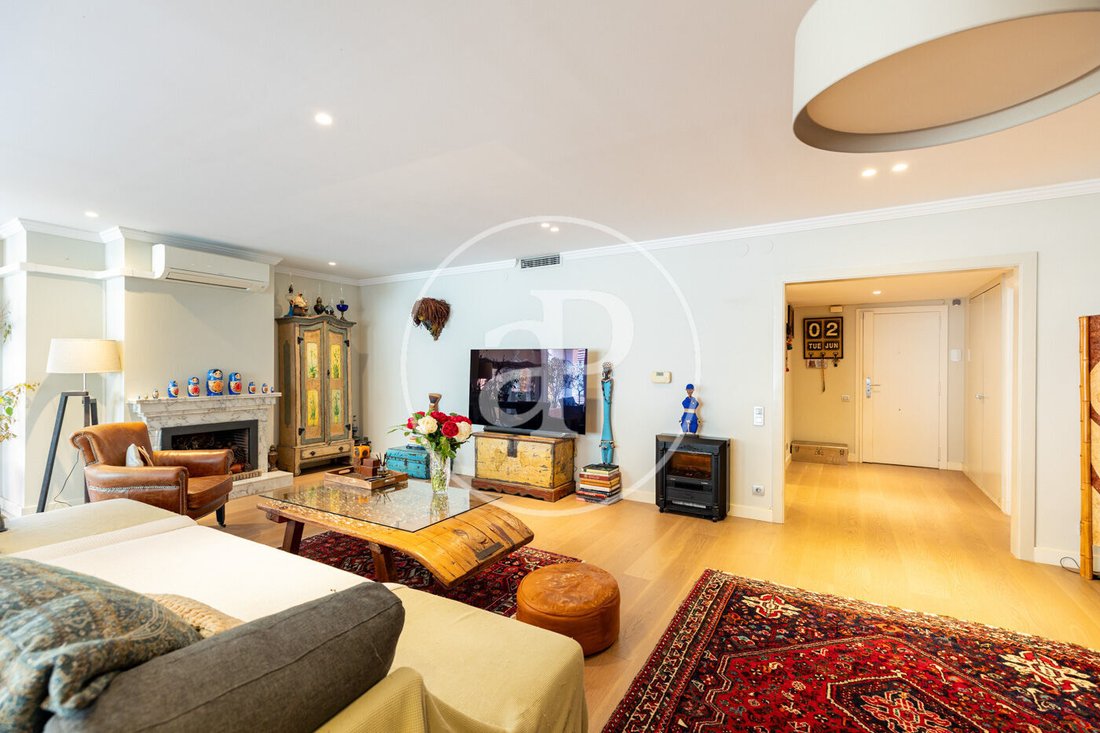 Apartment in Sarrià-Sant Gervasi, Barcelona, Spain 4 - 17476880
