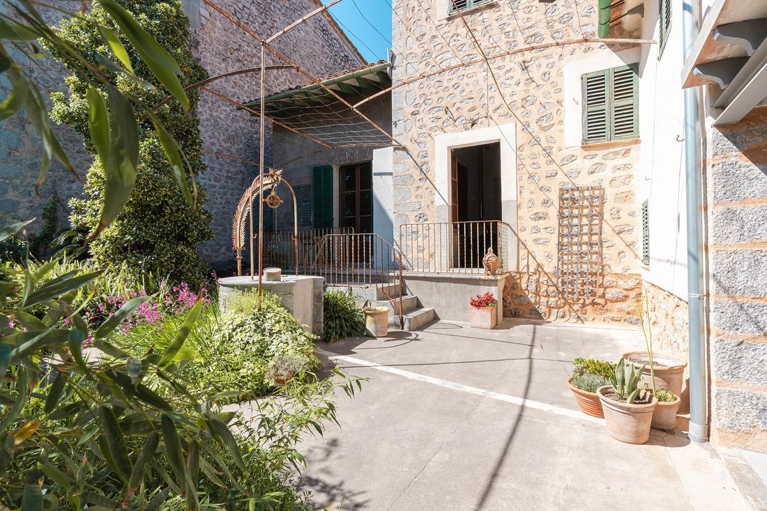 Villa a Sóller, Isole Baleari, Spagna 1 - 18125827