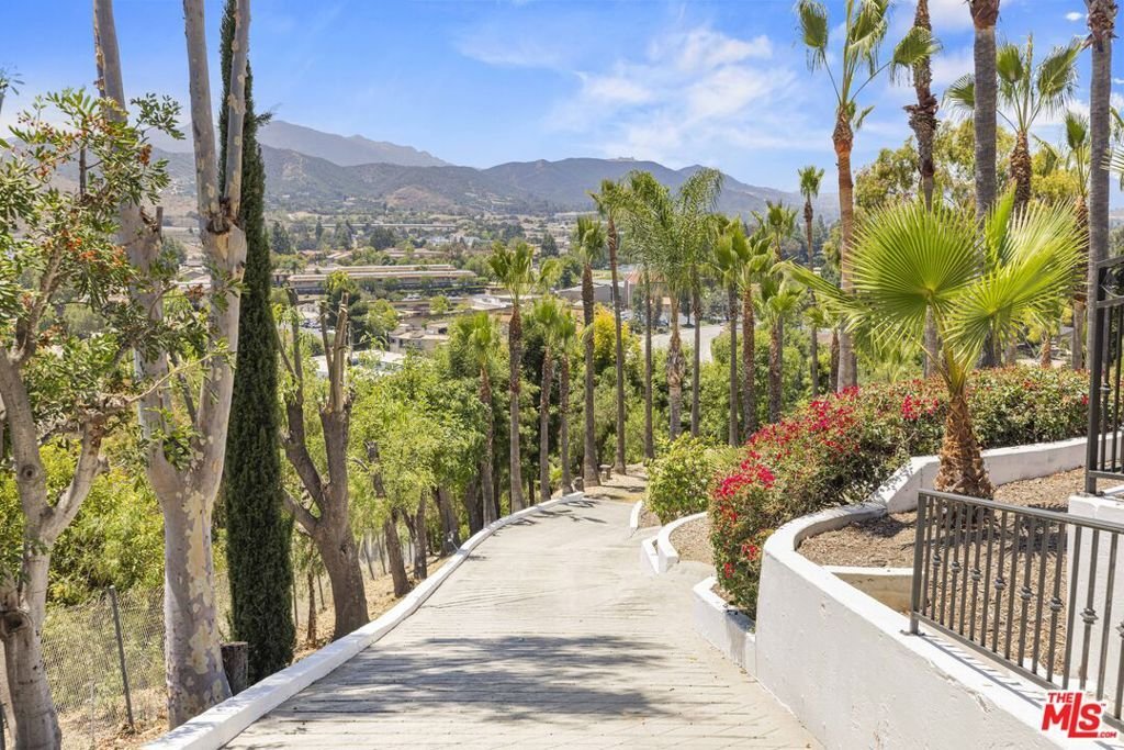 House in Thousand Oaks, California, United States 4 - 18125172