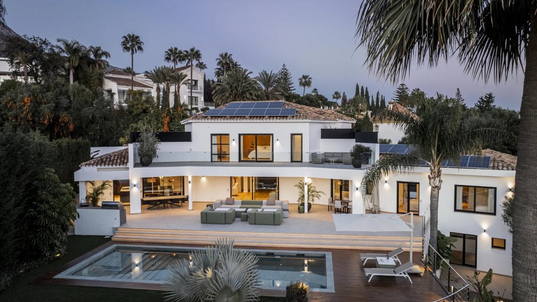 Villa in Marbella, Andalusia, Spain 1 - 18125039