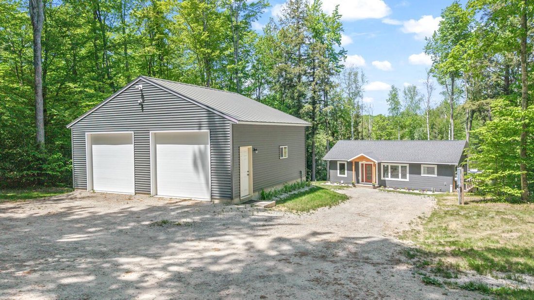 House in Abbotsford, Michigan, United States 2 - 18125156