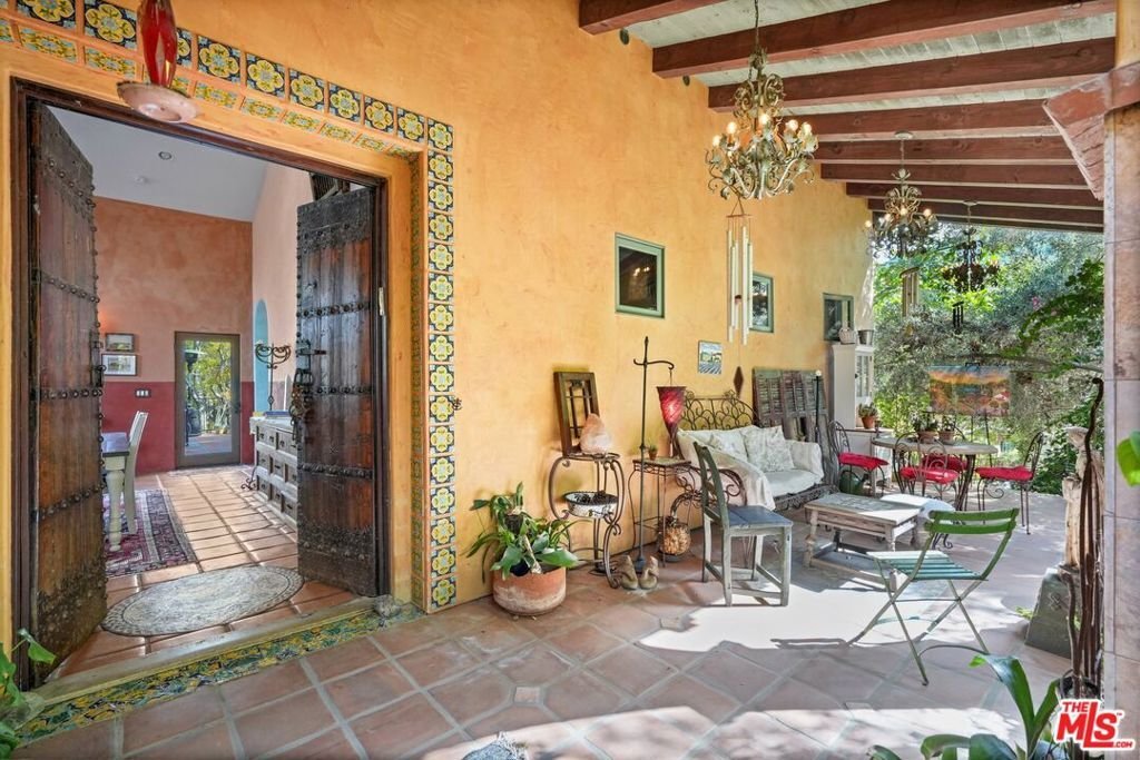 House in Topanga, California, United States 1 - 18122640