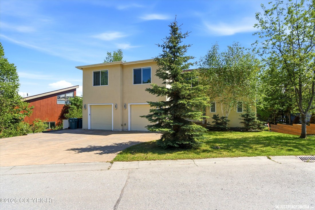 House in Anchorage, Alaska, United States 1 - 18125420