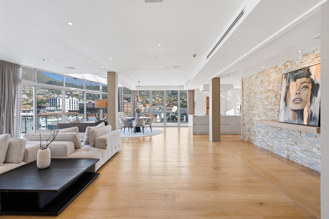 Apartment in City Centre, Cape Town, South Africa 3 - 18125585