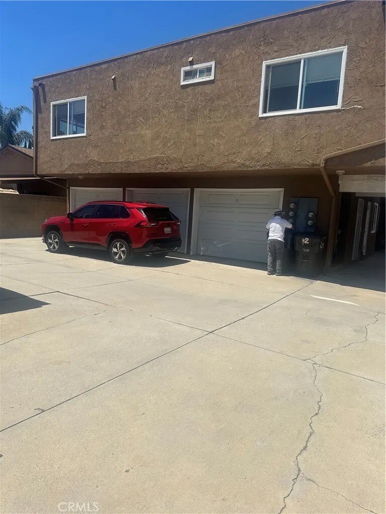 Huntington Beach, California, United States 4 - 18125468