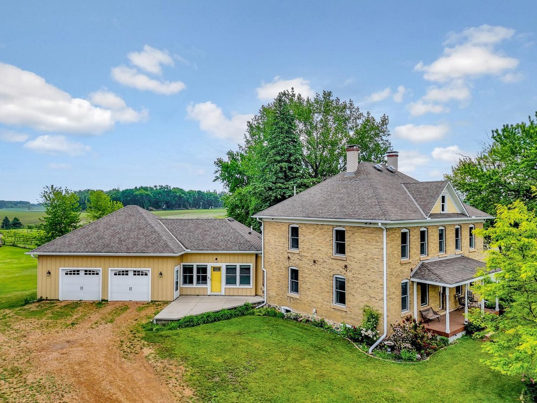House in Norwood Young America, Minnesota, United States 3 - 18125384