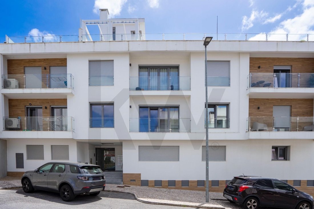 Apartment in Carnaxide e Queijas, Lisbon, Portugal 2 - 18125192