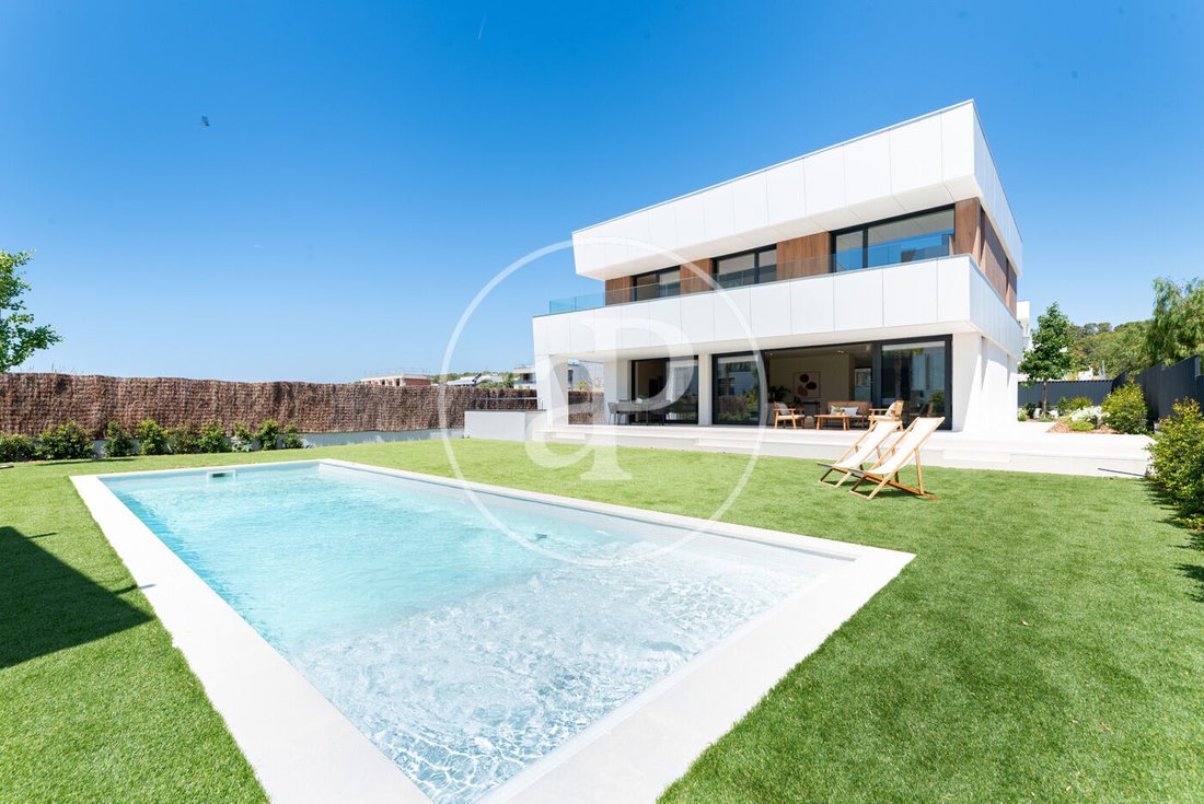 Villa in Sitges, Catalonia, Spain 2 - 16843436