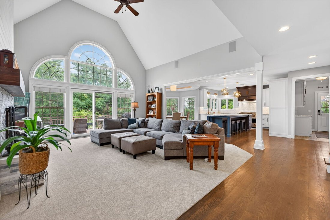 House in McHenry, Illinois, United States 4 - 18125368