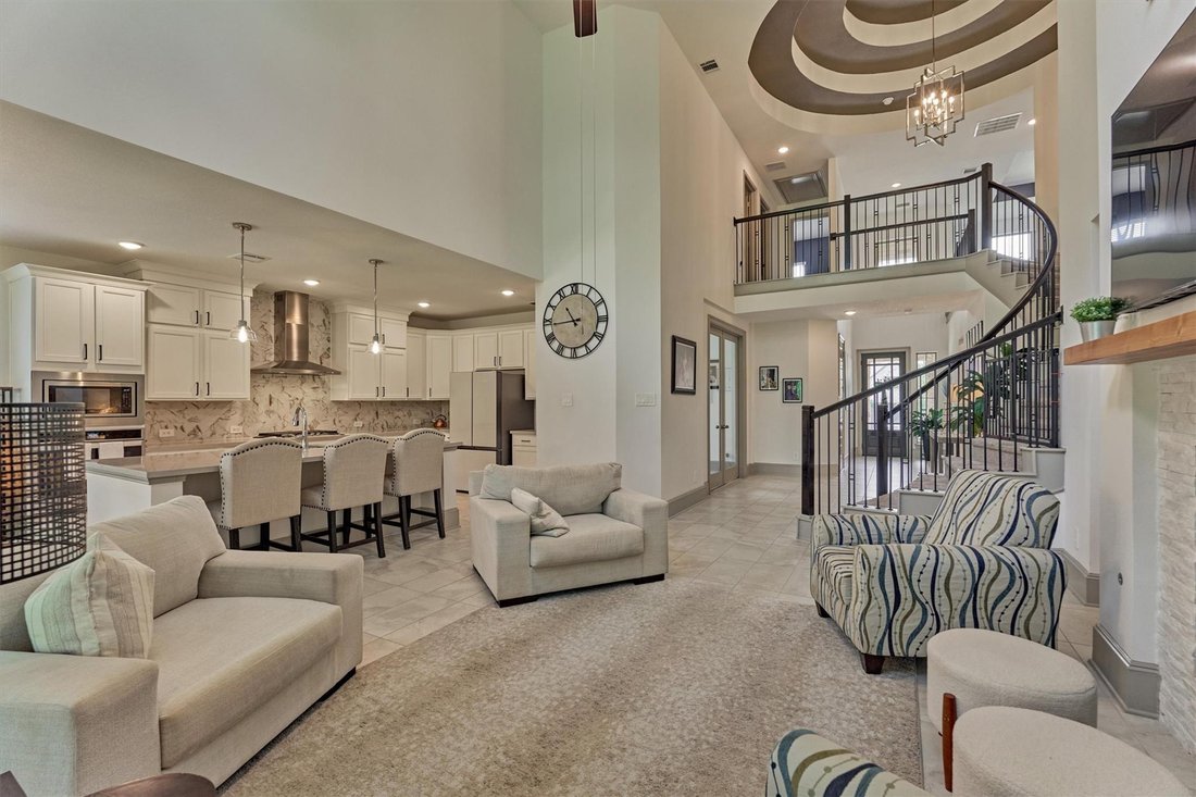 House in Conroe, Texas, United States 4 - 18125279