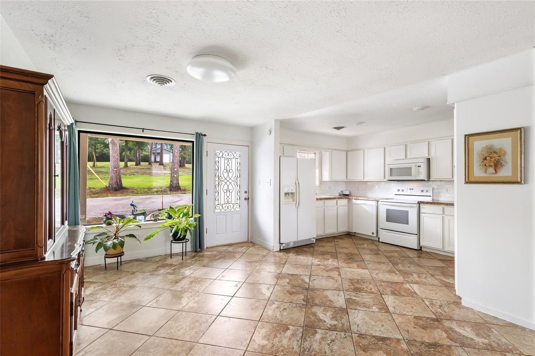 House in Livingston, Texas, United States 3 - 18125275