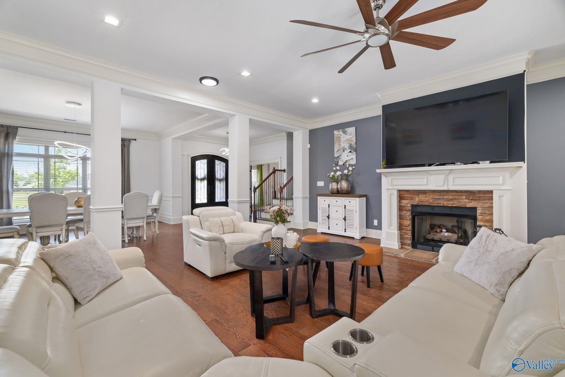House in Redstone Arsenal, Alabama, United States 4 - 18125118