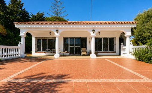 Villa in Estepona, Andalusia, Spain 1