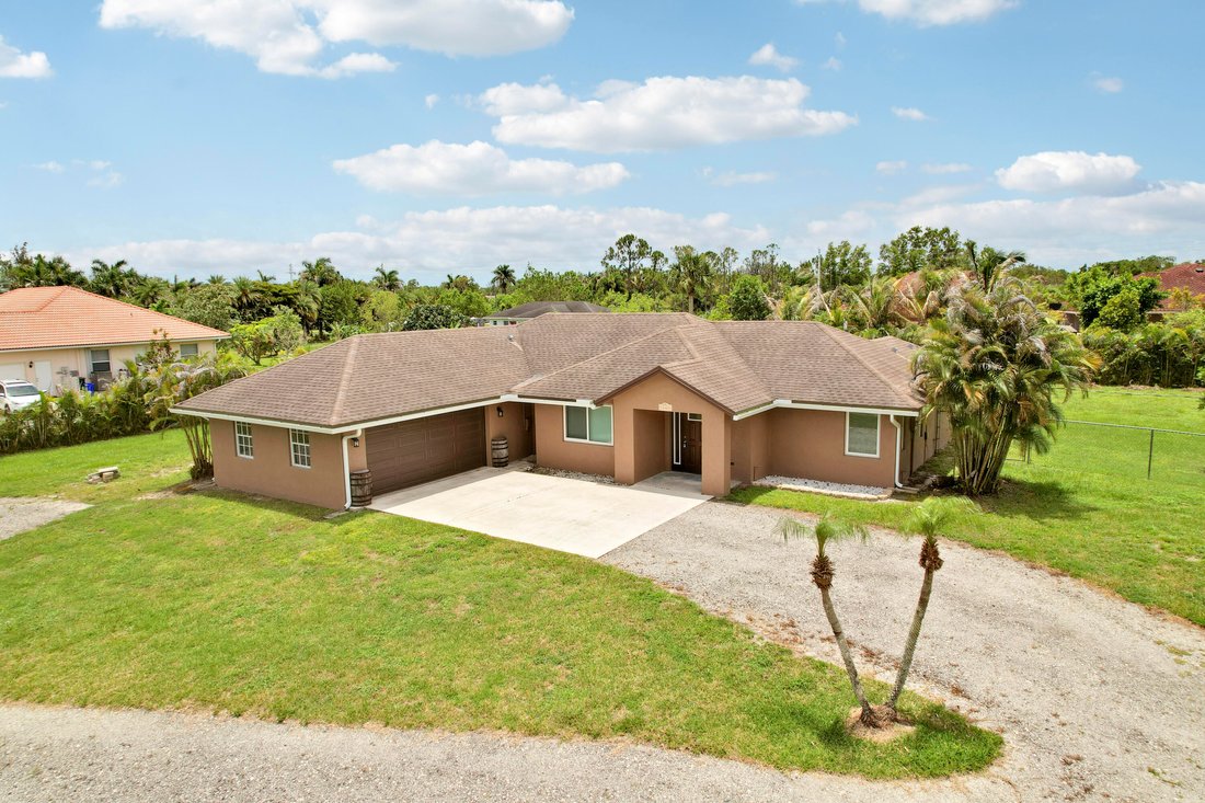 House in The Acreage, Florida, United States 1 - 18125312