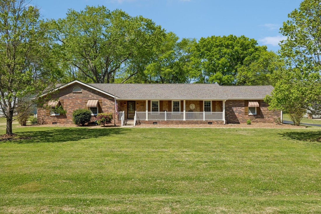 House in Franklin, Tennessee, United States 2 - 18125254