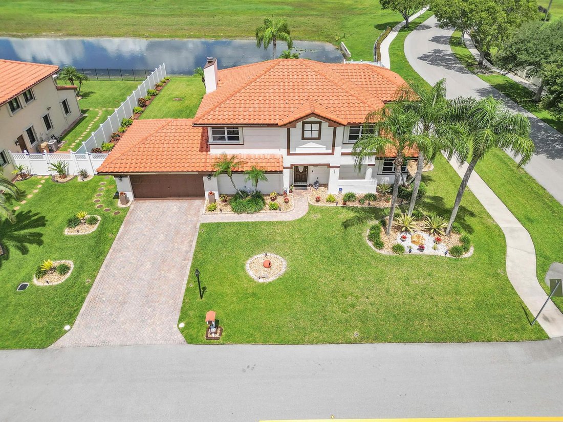 House in Southwest Ranches, Florida, United States 3 - 18125315